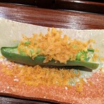 研覃 ほりべ - 空豆の飯蒸し自家製唐墨掛け