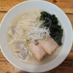 喜多方 満喜 - 塩ワンタン麺