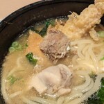 武膳 - なべ焼きうどん、肉は豚と鶏