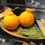 Chocolaterie&Bar ROND-POINT by Hirofumi Tanakamaru - 