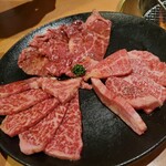 焼肉問屋 牛蔵 - 
