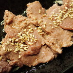 美食処なまから - 和牛レバ刺身風￥100（肉の日価格）