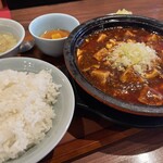 麻婆飯店 - 