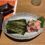 Kaisen Sushi Doggu Izakaya Uomusubi - 