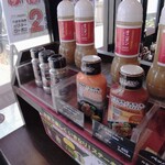いきなりステーキ - 入り口脇の調味料販売コーナー♪