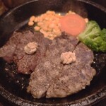 いきなりステーキ - ステーキ100gとハンバーグ150g