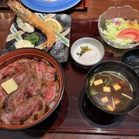 赤坂 津つ井 総本店 - 