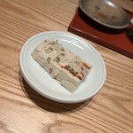 神戸牛ステーキ海鮮料理 わ田る - 自家製かまぼこ！(上にのってるのは酒粕)