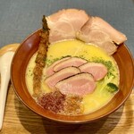 麺巧 潮 - 極鶏白湯