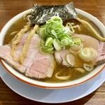 Ramen Kenta - 煮干しラーメン　普通盛り　820円