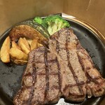 18 1/2 Steakhouse - 