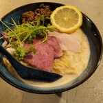 スープ料理 タマキハル - ビューです