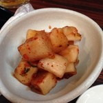 炭火焼 七厘 - カクテキ