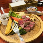 鹿肉&オイスターバル 鹿肉スロウダウン - 