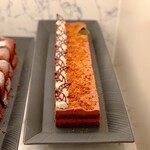 ザ・テラス - プラリネとレモンのチョコレートケーキ