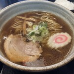 五味八珍 - 醤油ラーメン