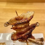 地葉はなれ - 2024.2.  手羽先(丹沢滋黒軍鶏)