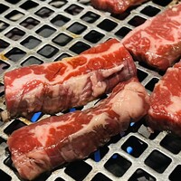 近江うし 焼肉 にくTATSU 青山本店 - 