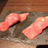 焼肉 じゅん - 肉寿司