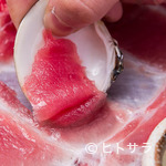 Hamaguriya Kushizaemon - 蛤の貝殻で取る　マグロ中落ち