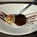 Duong's Restaurant - パッションフルーツのケーキ