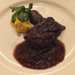 ワインレストラン ドミナス - 牛さがり肉のシャリアピンステーキ