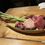 肉小屋 - 