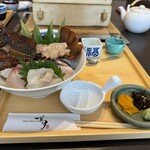 伊勢海老　海鮮蒸し料理　華月 - 