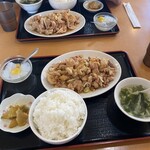 食客居 - 