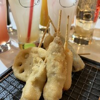 口コミ一覧 : 串揚げスタンド HACHIMITSU 錦通り店 （888） - 栄