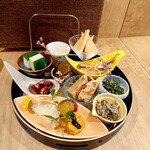 Washu To Ate Sakaya Haru. - 季節の八寸 1480円