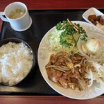 ばんらい亭 - A定食(豚の生姜焼き)(850円)