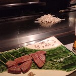 久坊 - もやしを焼いてる最中