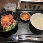 焼肉家 KAZU 神楽坂 - 