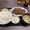 食堂 いしん