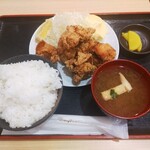 九蔵 - 中津から揚げ定食　800円