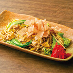 Yakisoba (stir-fried noodles) at a food stall