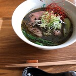 ラーメン イッケン - 3月の限定麺黒胡麻と黒胡椒のらーめん1000円税込