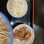 神仙閣 - 唐揚げは少し小ぶり
