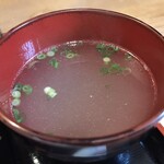 おが和 - 鳥スープはあっさり美味しいです。
