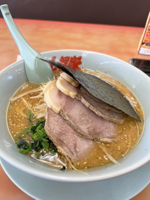 山岡家 山形青田店（ヤマオカヤ） - 蔵王（ラーメン）の写真