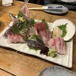 魚寅本店 - 刺し盛り