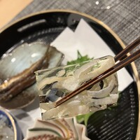 江戸前寿司 日ノ出茶屋 横浜 - フグの皮にこごり