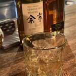 かかしニッカハウス - 銘酒「余市」をオンザロックで。