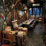 かかしニッカハウス - 趣のある店内