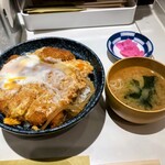 Fukuyoshi - かつ丼