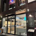 Oysterbar & Wine BELON - 建物の外観