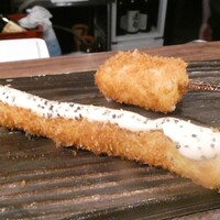 創作串カツ 也々 - アスパラ薄豚巻き　ごま豆腐　