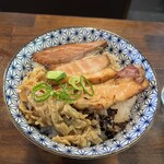 自家製麺 カミカゼ - チャーシューライス