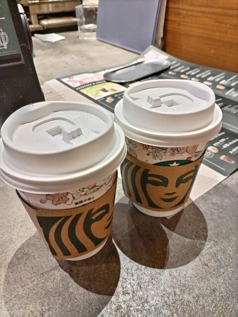 STARBUCKS COFFEE Ginza Tsutayashoten - Ginza/Cafe | Tabelog